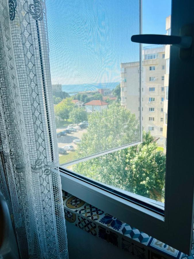 Апартаменты By The Sea For Family Мангалия Экстерьер фото